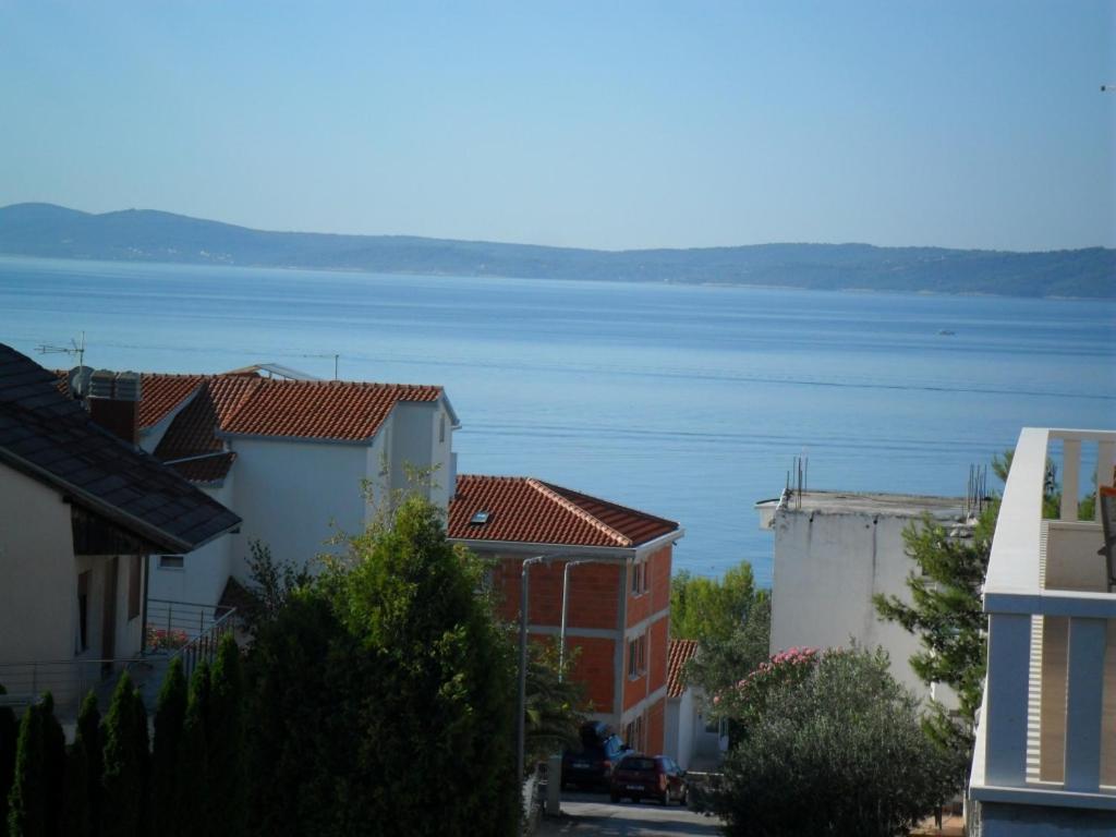 Apartment In Okrug Gornji With Seaview, Balcony, Air Condition, Wifi Trogir Eksteriør billede